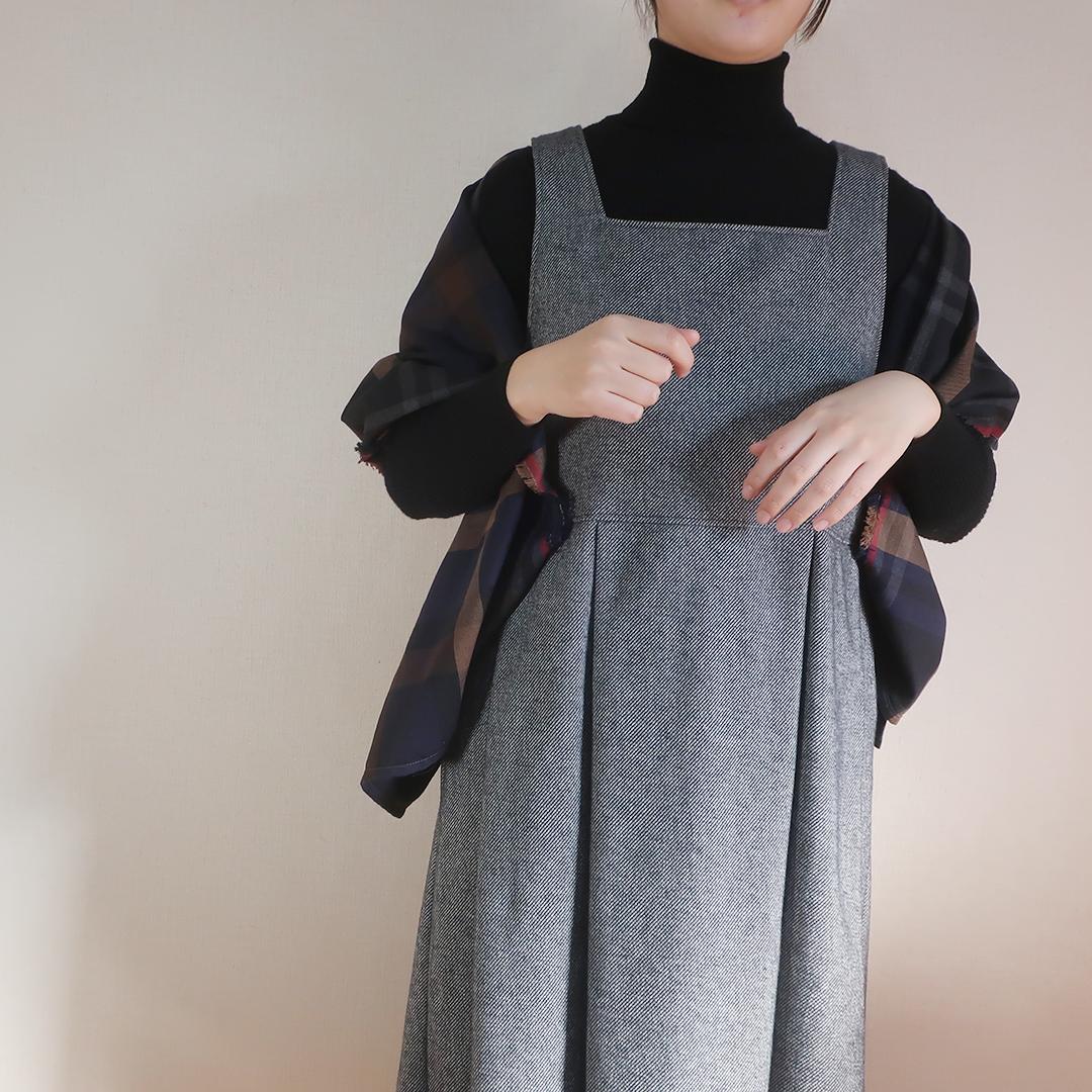 入・卒業式にも 春先まで ハイウエスト スクエアネックタックジャンパースカート（コットンツイード／グレー） | 13枚目