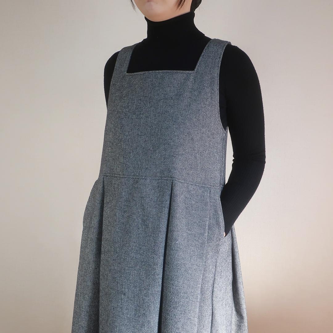 入・卒業式にも 春先まで ハイウエスト スクエアネックタックジャンパースカート（コットンツイード／グレー） | 14枚目