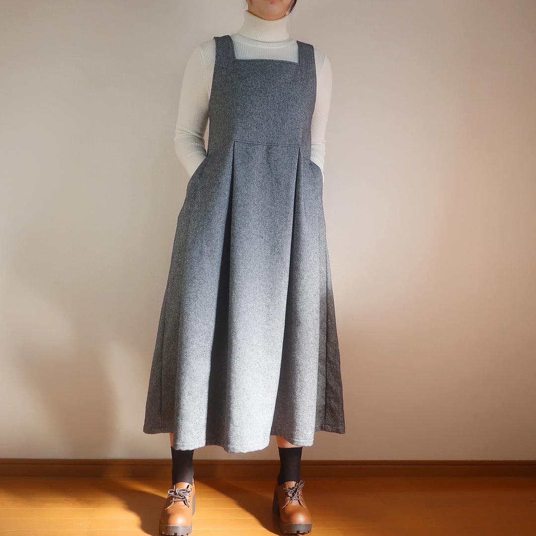 入・卒業式にも 春先まで ハイウエスト スクエアネックタックジャンパースカート（コットンツイード／グレー） | 3枚目