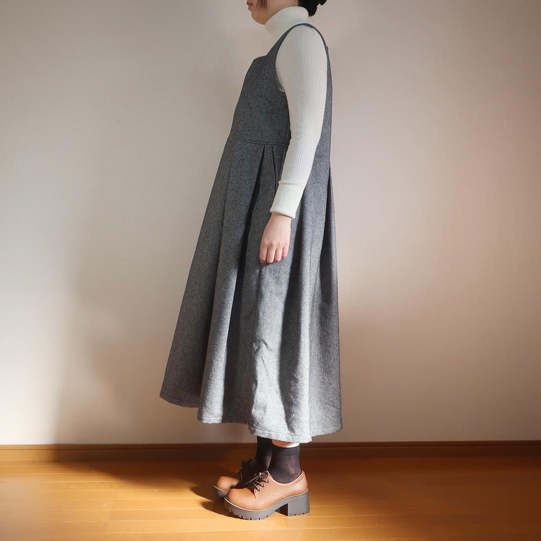 入・卒業式にも 春先まで ハイウエスト スクエアネックタックジャンパースカート（コットンツイード／グレー） | 11枚目