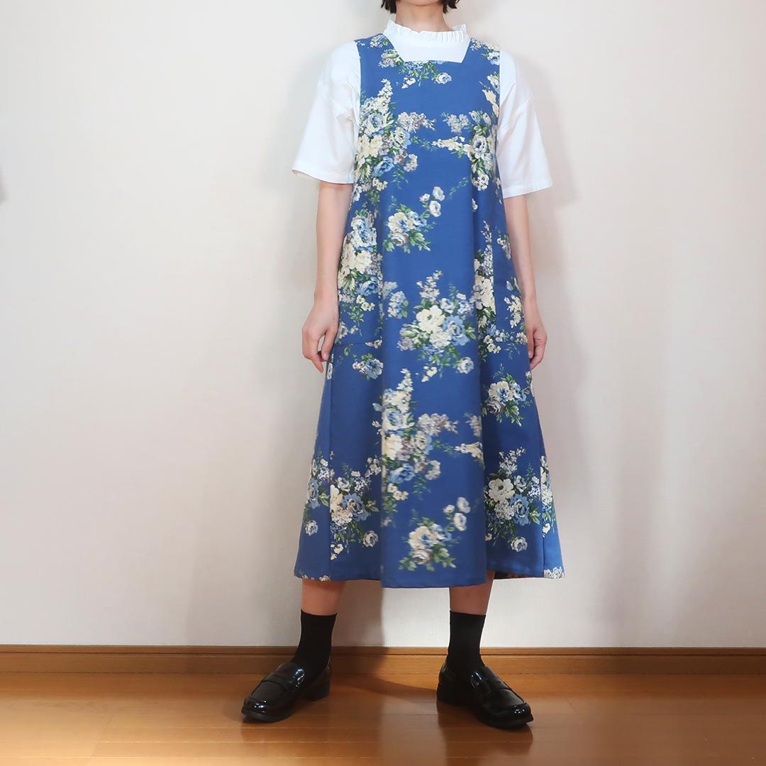 爽やかブルーの花柄Ａライン スクエアネックジャンパースカート（コットン／ブルー花柄） | 18枚目