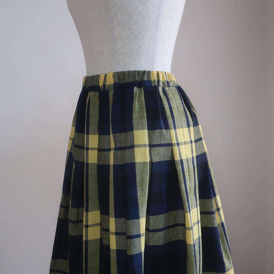 春一番 体型カバー 黄＆黒 チェック柄 タックスカート（綿麻／チェック柄） | 12枚目